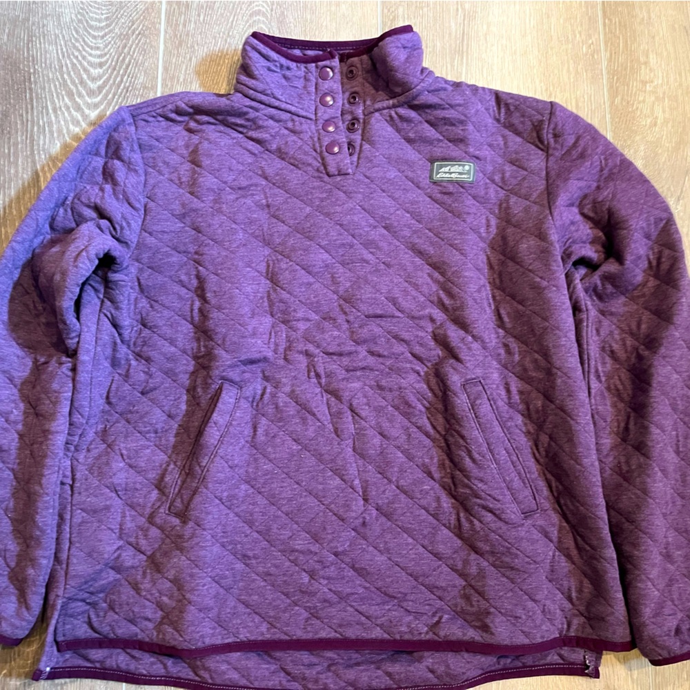 Eddie Bauer Women Quilted 1/4 snap close sweatshirt